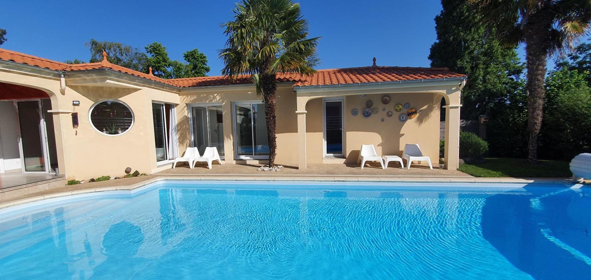 Gite Calme #2 Ou 3 Pers #Piscine #Cholet #Wifi Haut Debit #Travailleurs Thales Lacroix Et Autres Entreprises #Petits Dejeuners Et Repas Possibles Sur Demande Le May-sur-Evre ภายนอก รูปภาพ